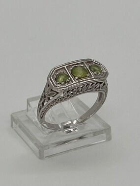 Vtg 925 Art Deco Style Filigree 3 Stone Peridot Sterling Leaf Ring | Sz 5.75
